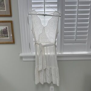 White Sleeveless Dress with Tie Waist